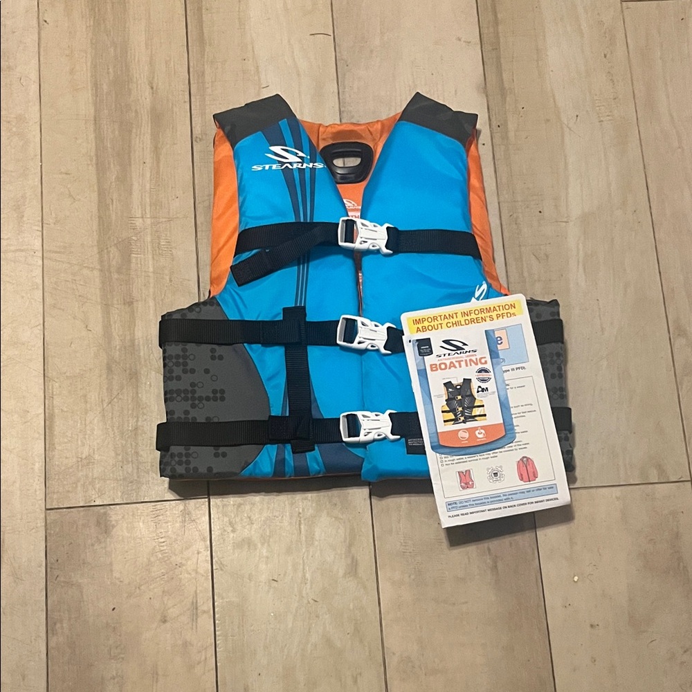 NWT - Stearns Kids' Blue & Orange Swim Rashguard Life Jacket